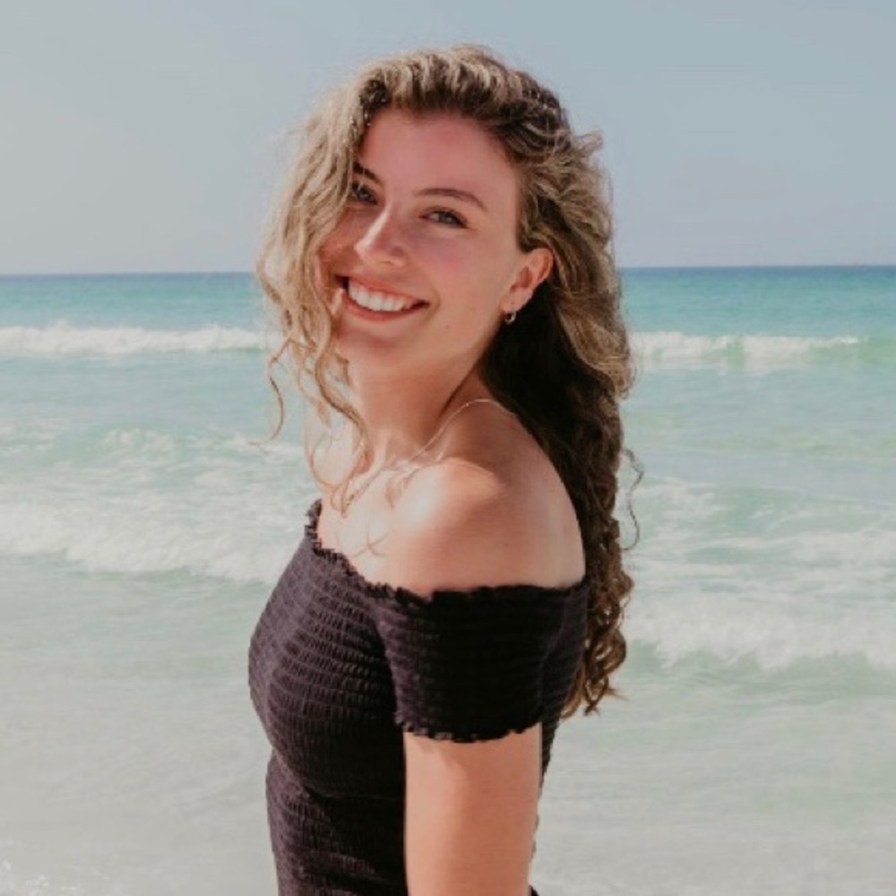 Meet your Posher, Blaire